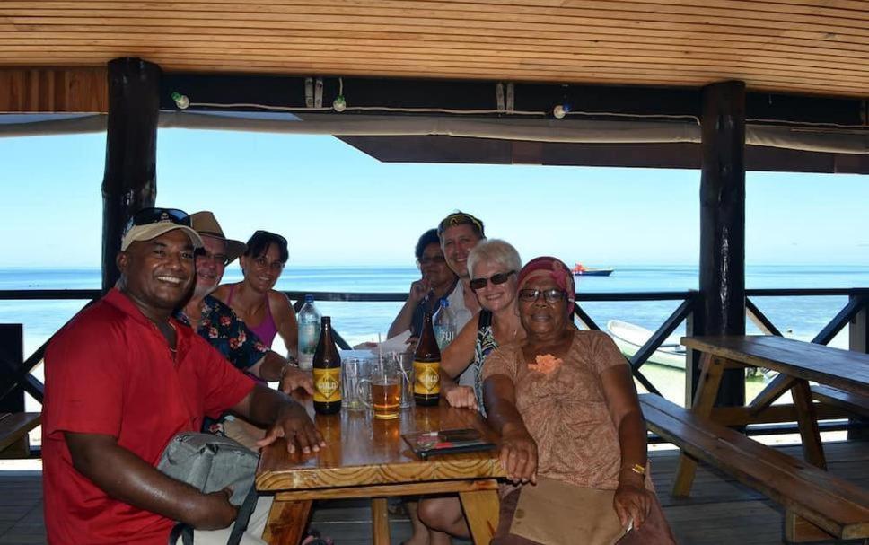 Ratu Kini Dive & Stay Mana Island Exterior foto