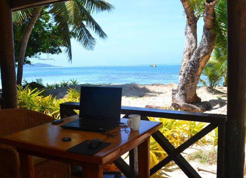 Ratu Kini Dive & Stay Mana Island Exterior foto